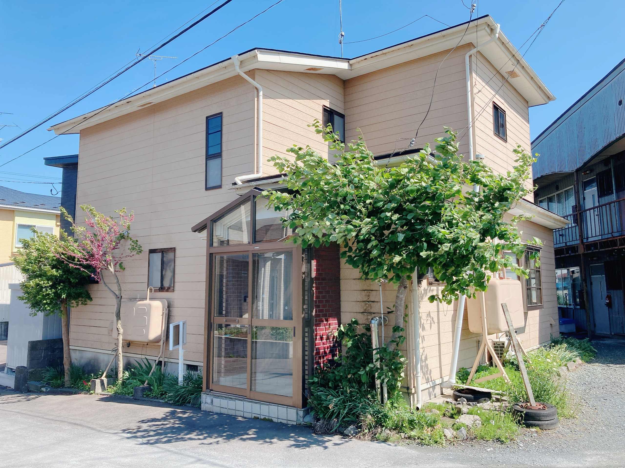 ＼2026.1 更に値下げしました！国立病院機構八戸病院そば 中古建物／リフォームのご相談も承ります♪